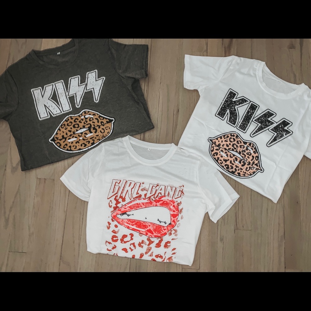 Graphic Tee’s